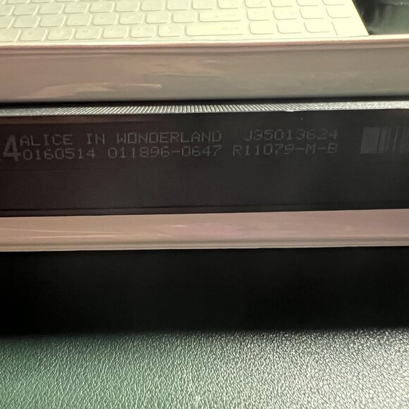 Disney VHS - Alice in Wonderland (1992) - Masterpiece Collection - 036-7 - Picture 6 of 6